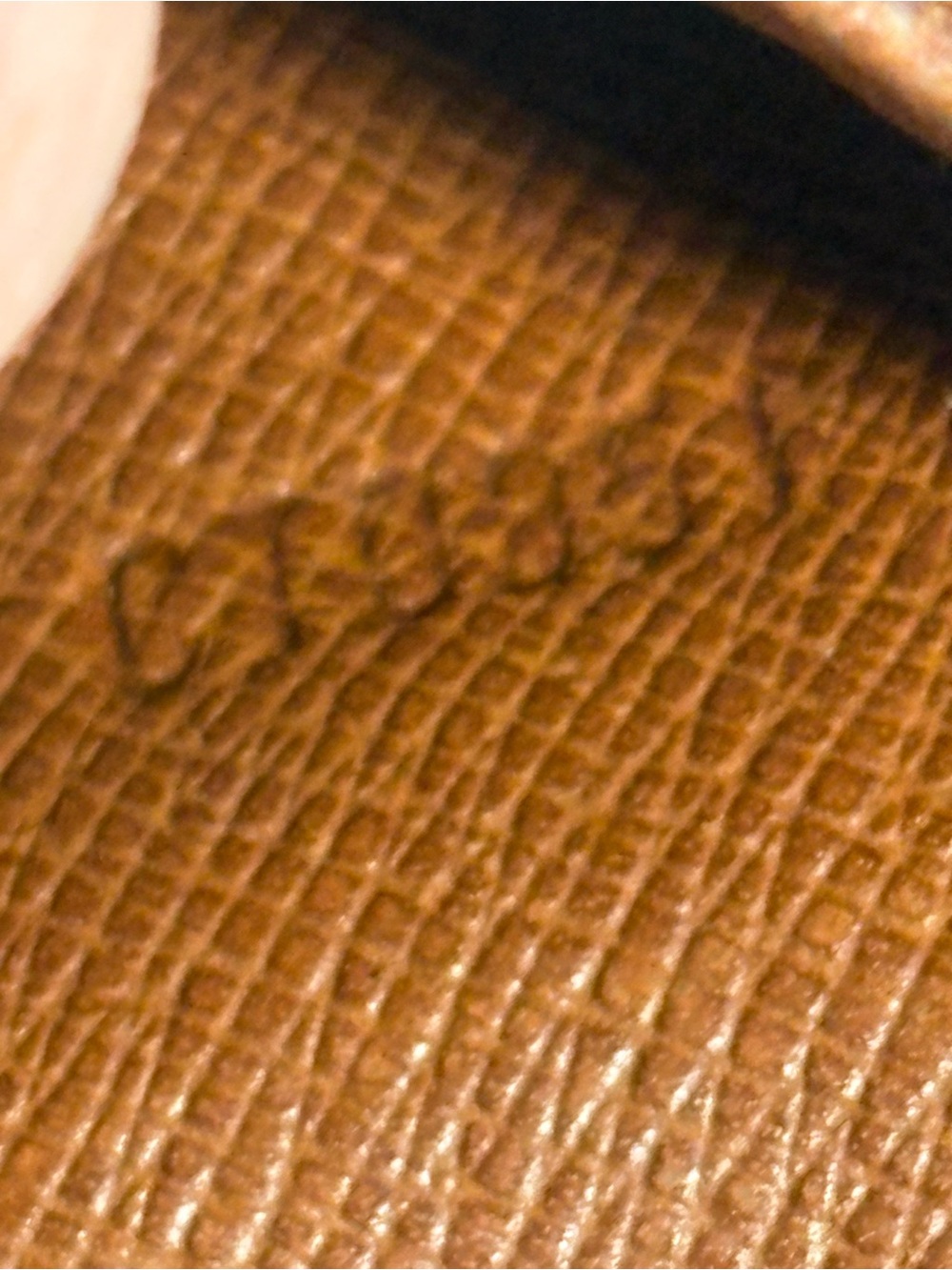 Authentic Louis Vuitton monogram checkbook wallet - Picture 9 of 13